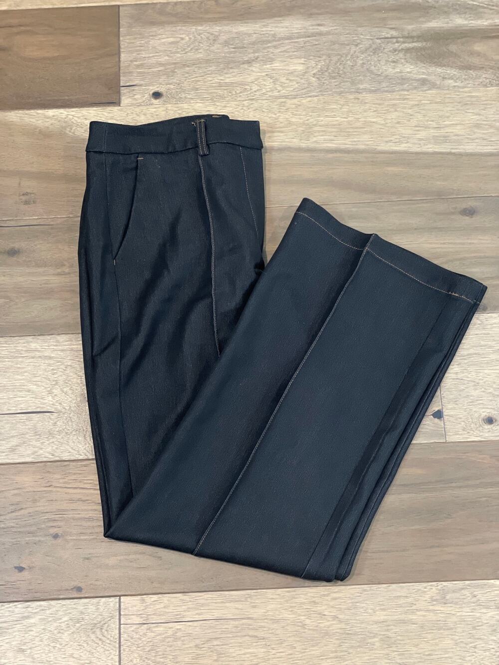 Cache Wide Leg Dress Jeans Size 30 Dark Indigo Soft Denim High Rise